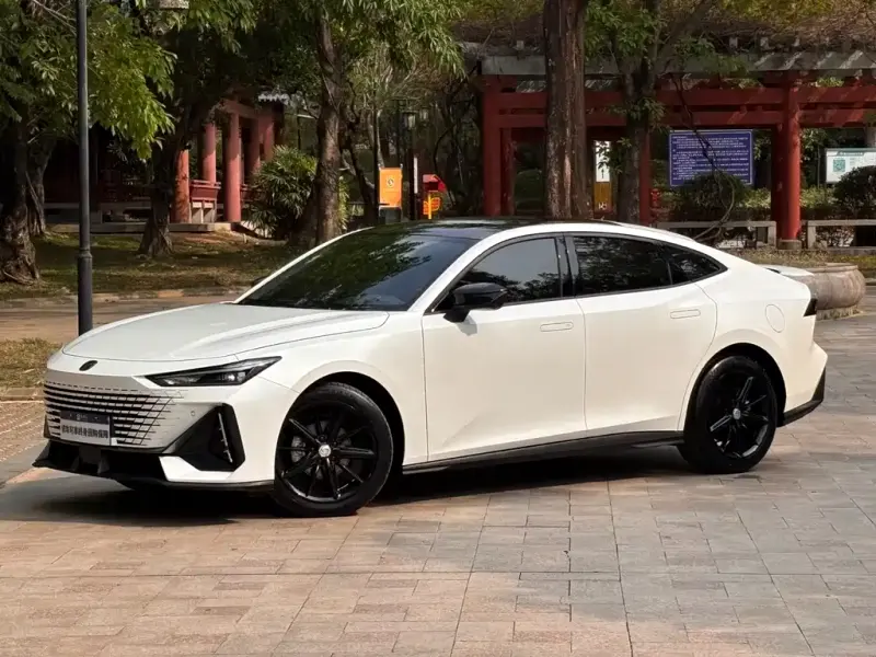 Changan UNI-V, 2022