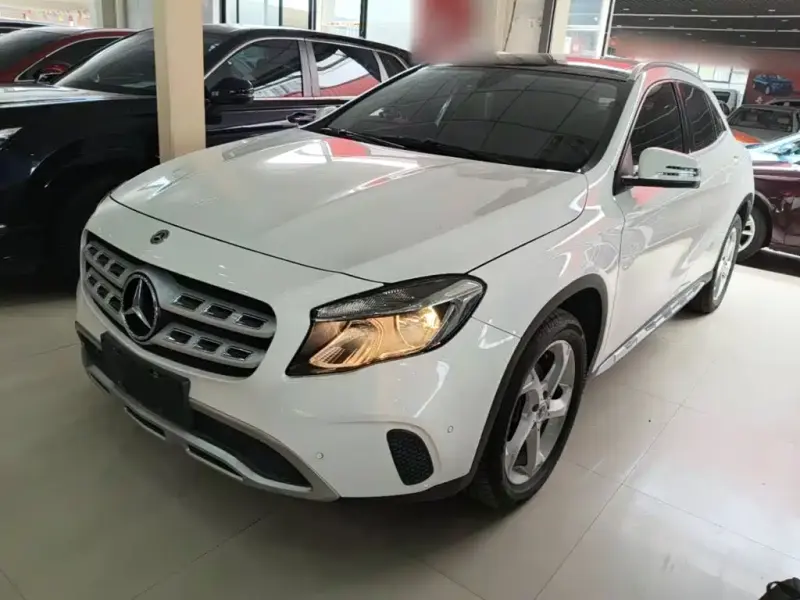 Mercedes-Benz GLA, 2018