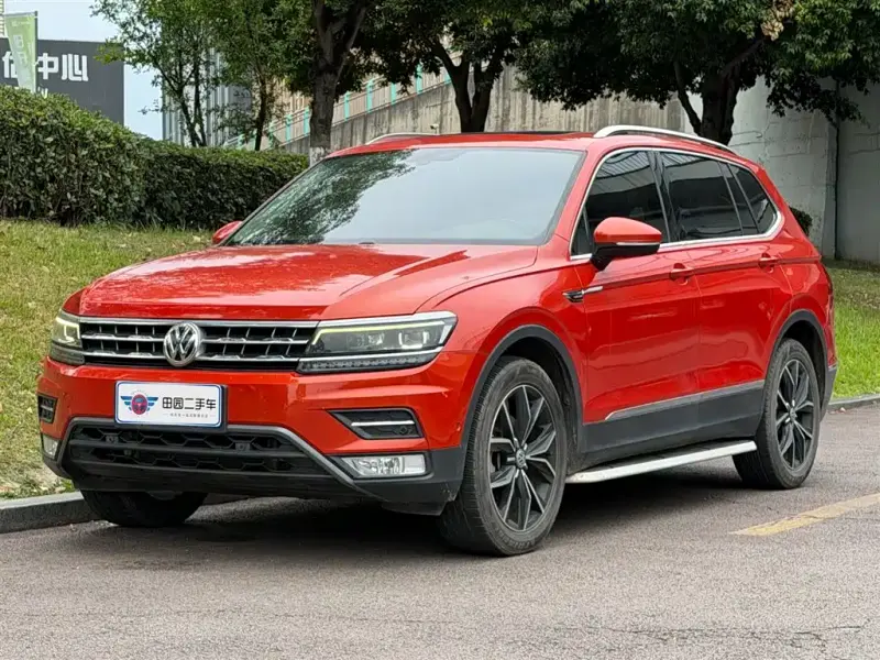 Volkswagen Tiguan L, 2017
