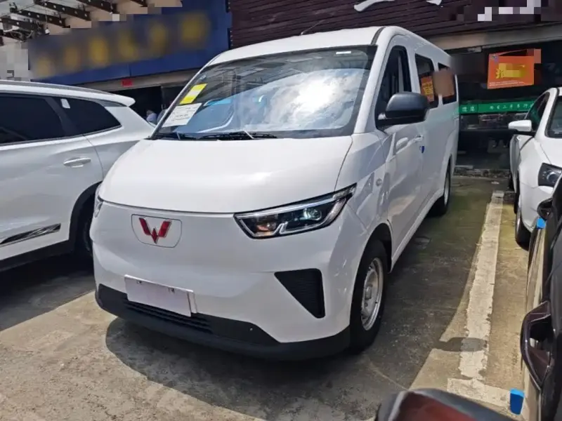 Wuling Yangguang, 2025