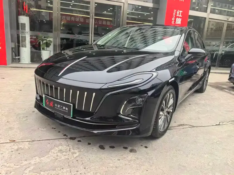 Hongqi E-QM5, 2024