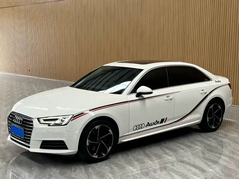 Audi A4L, 2017