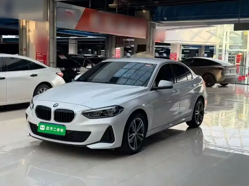 BMW 1 Series, 2021