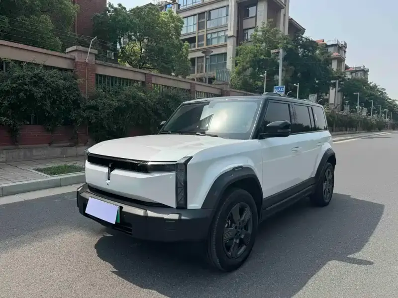 iCAR 03, 2025