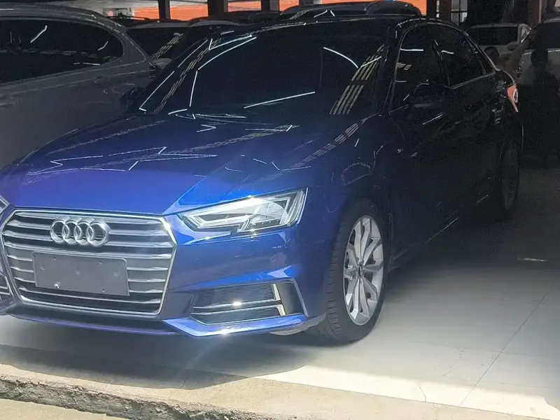 Audi A4L, 2019