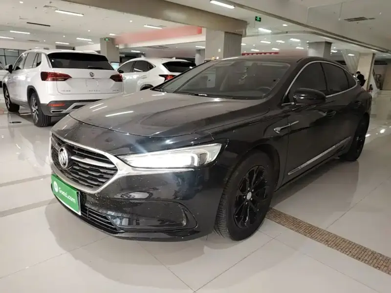 Buick LaCrosse, 2022