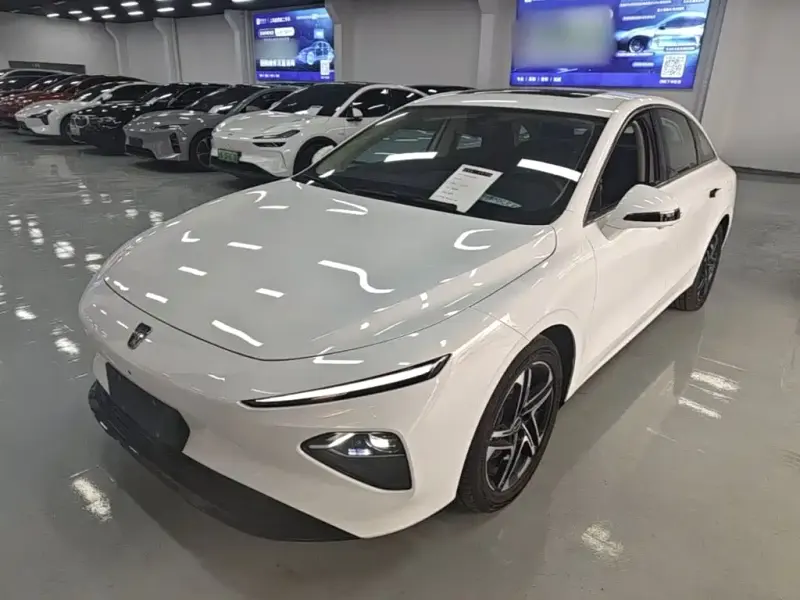Roewe D7, 2025