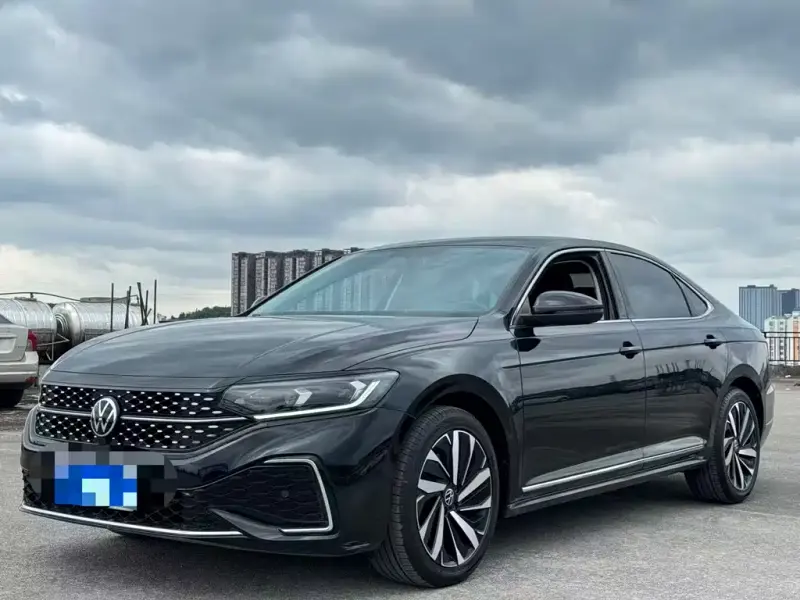 Volkswagen Passat, 2022