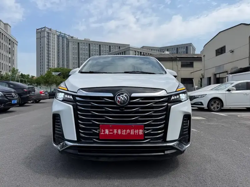 Buick GL8, 2023