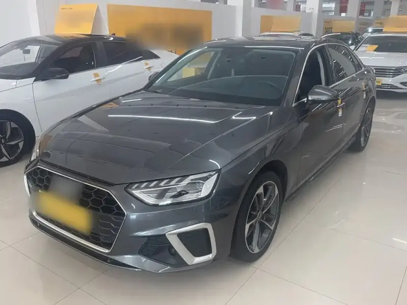 Audi A4L, 2022
