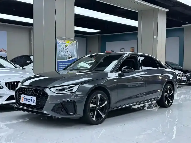 Audi A4L, 2023