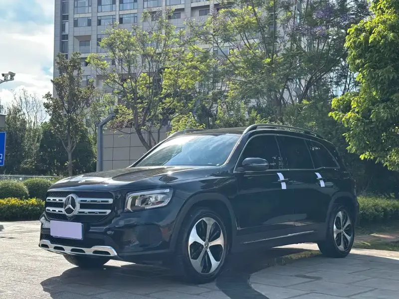 Mercedes-Benz GLB, 2022