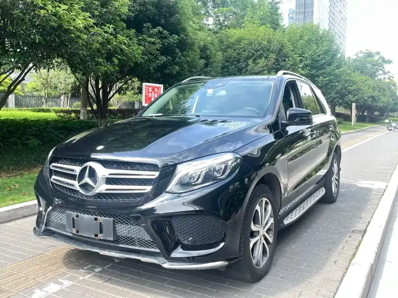 Mercedes-Benz GLE( ), 2017