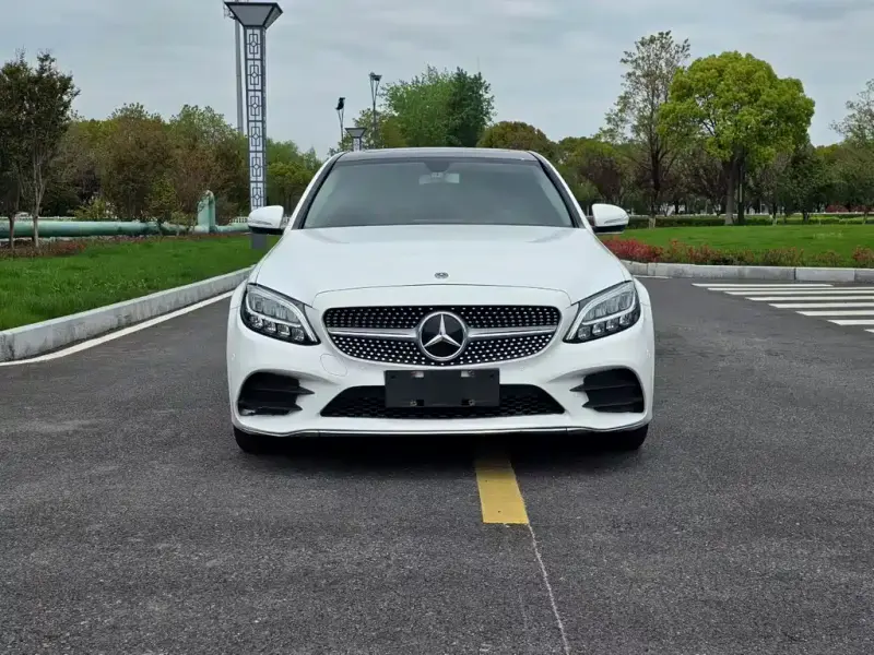 Mercedes-Benz C-Class, 2020