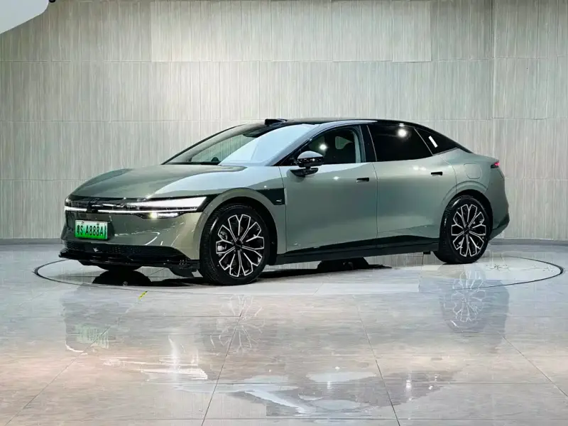 Zeekr 007, 2024