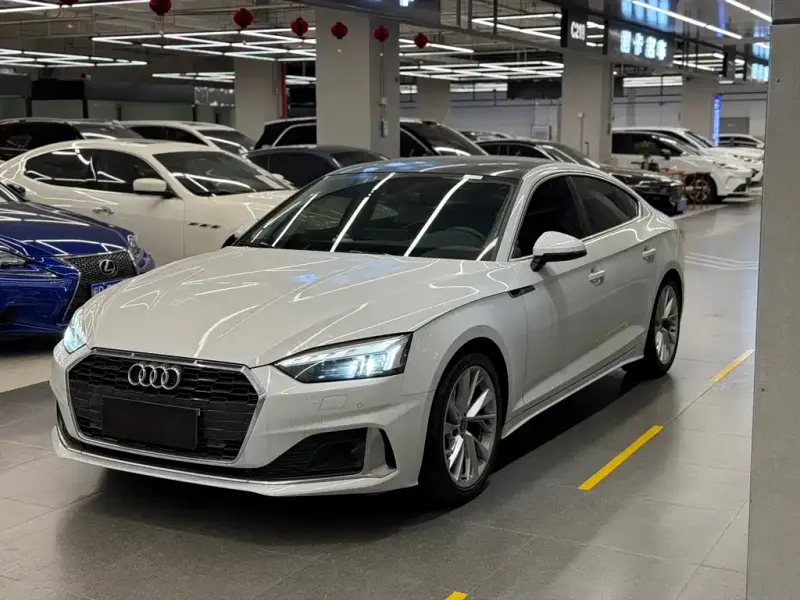 Audi A5 (Import), 2021
