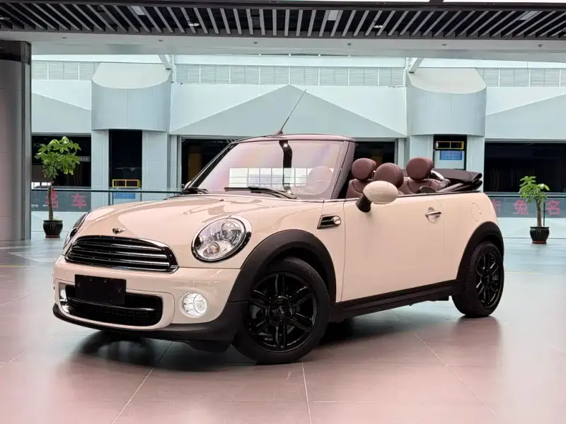 MINI Mini, 2014