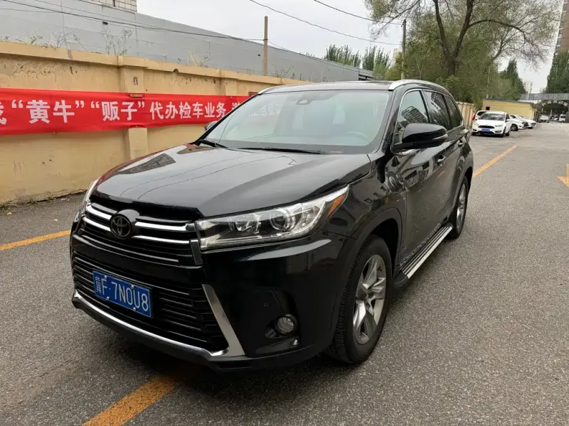 Toyota Highlander, 2022