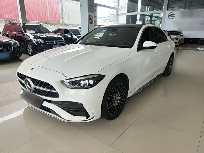 Mercedes-Benz C-Class, 2024