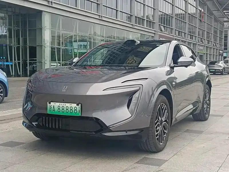 Avatr 07, 2025
