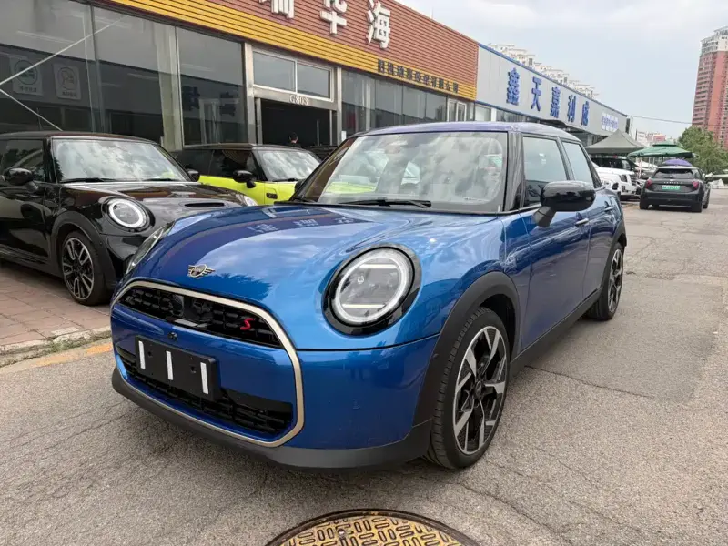 MINI Mini, 2026