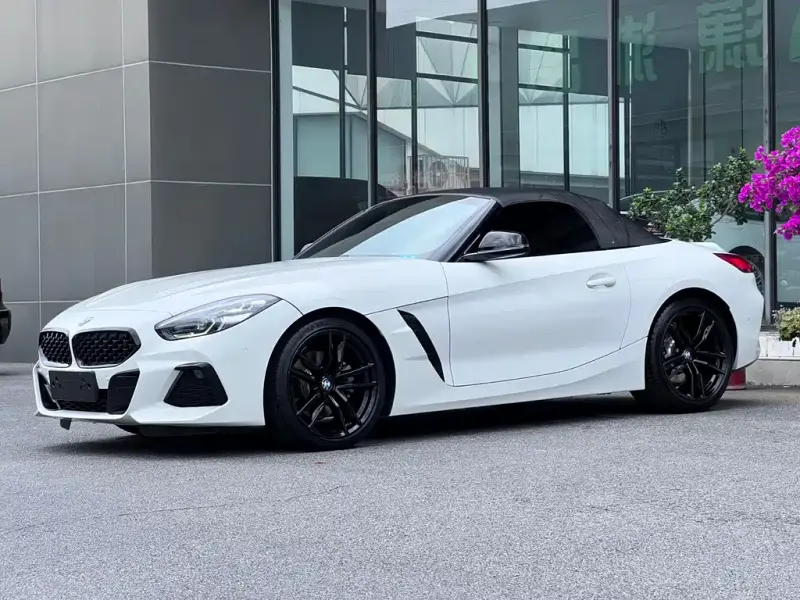 BMW Z4, 2022