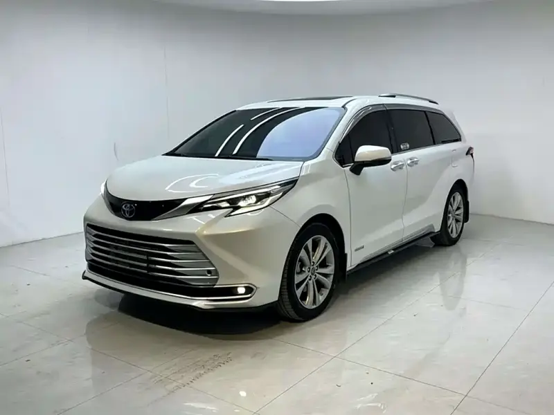 Toyota Sienna, 2024