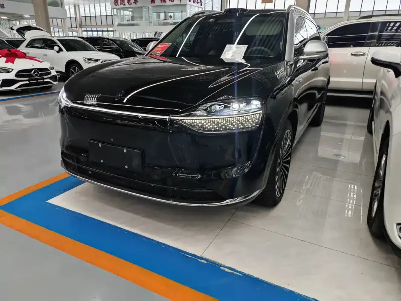 AITO M9, 2025