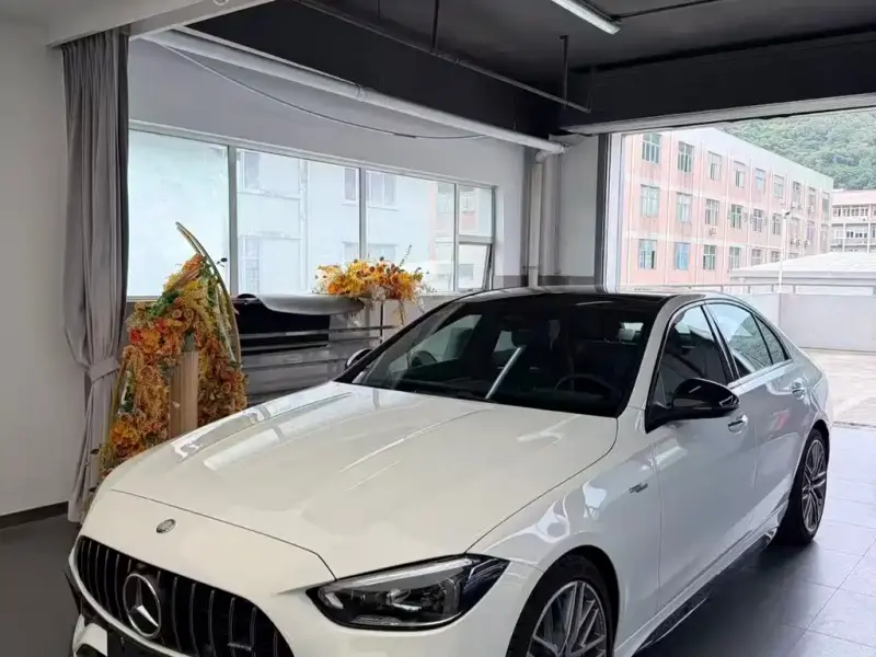 Mercedes-Benz C-Class AMG, 2025