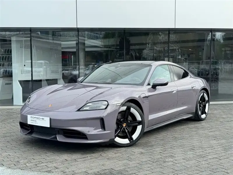 Porsche Taycan, 2025