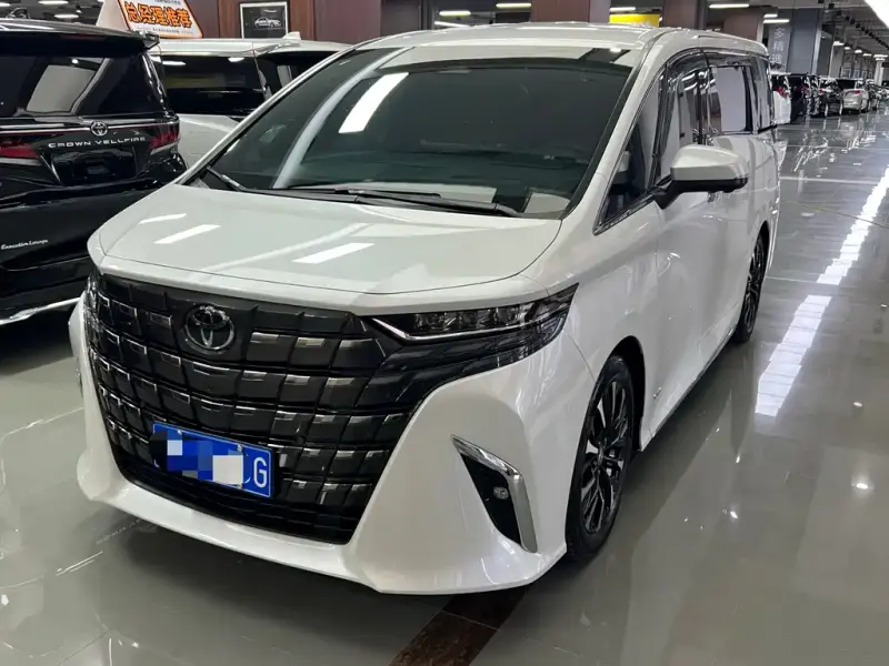 Toyota Alphard, 2024