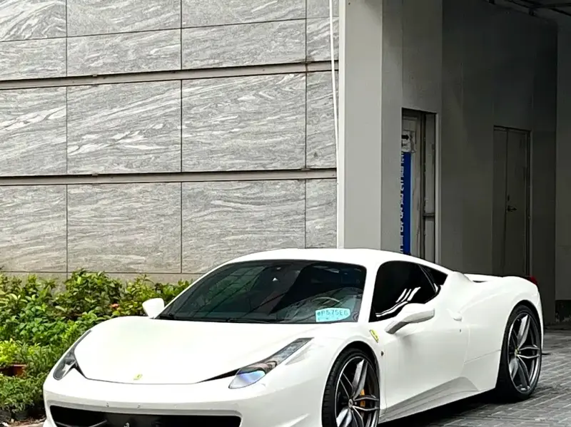 Ferrari 458, 2013