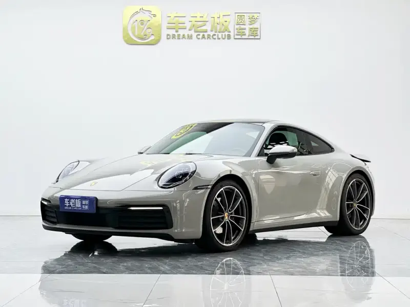 Porsche 911, 2023