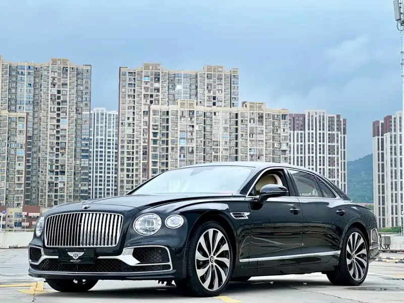 Bentley Flying Spur, 2025