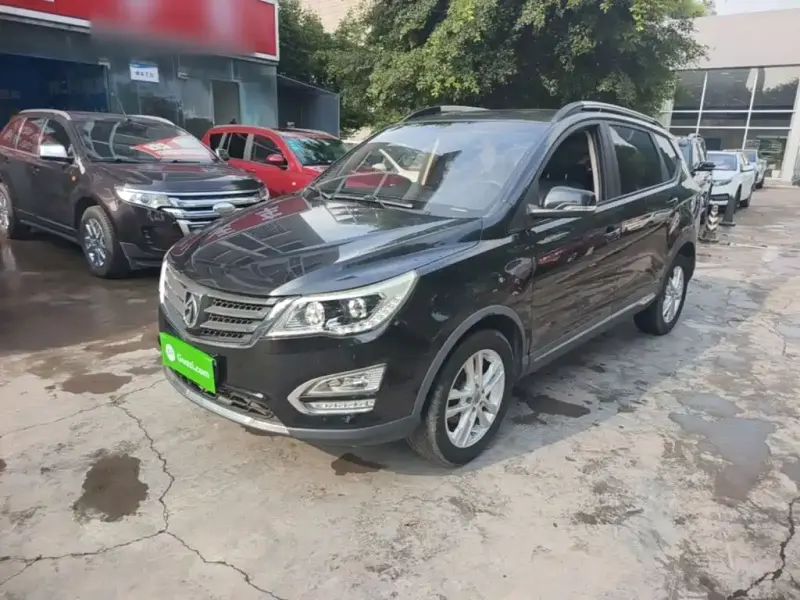 Baojun 560, 2015