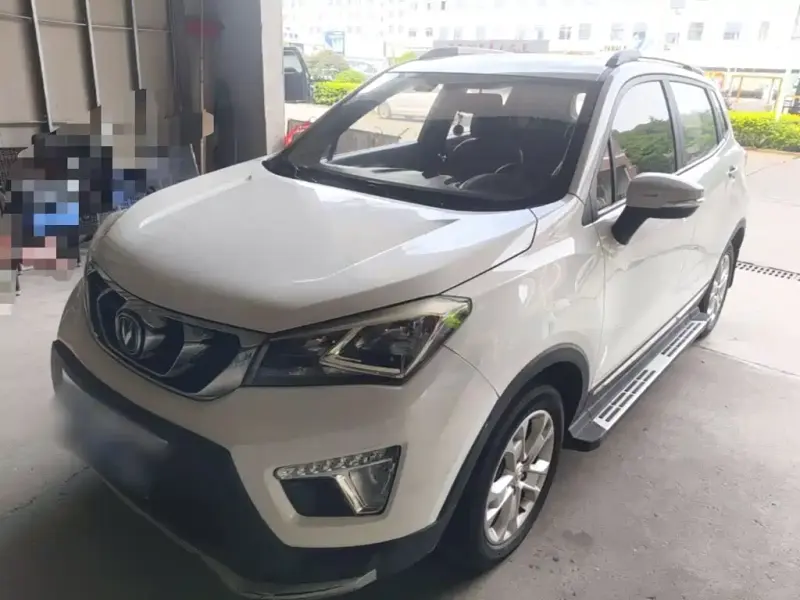 Changan CS15, 2017