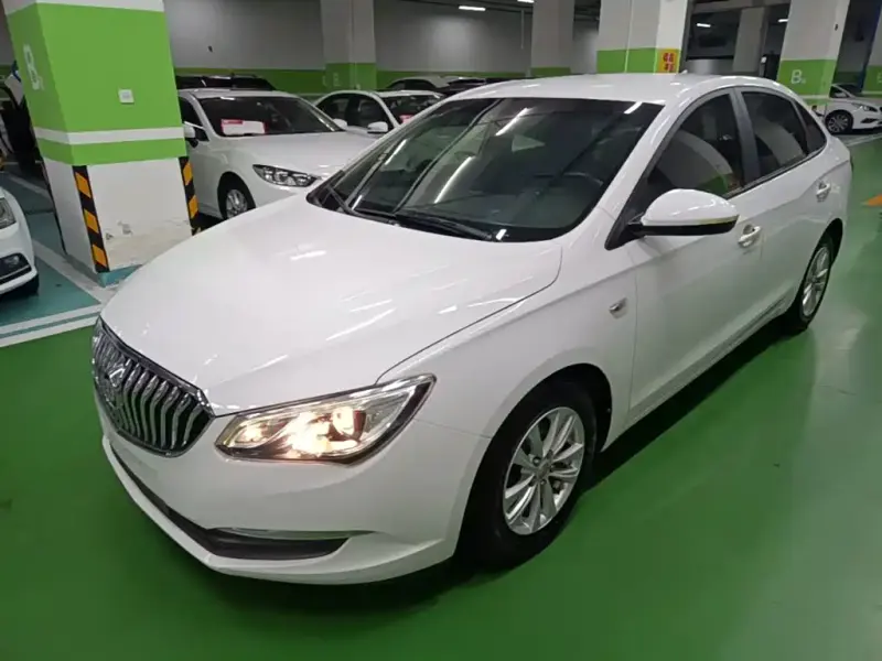 Buick Excelle, 2017