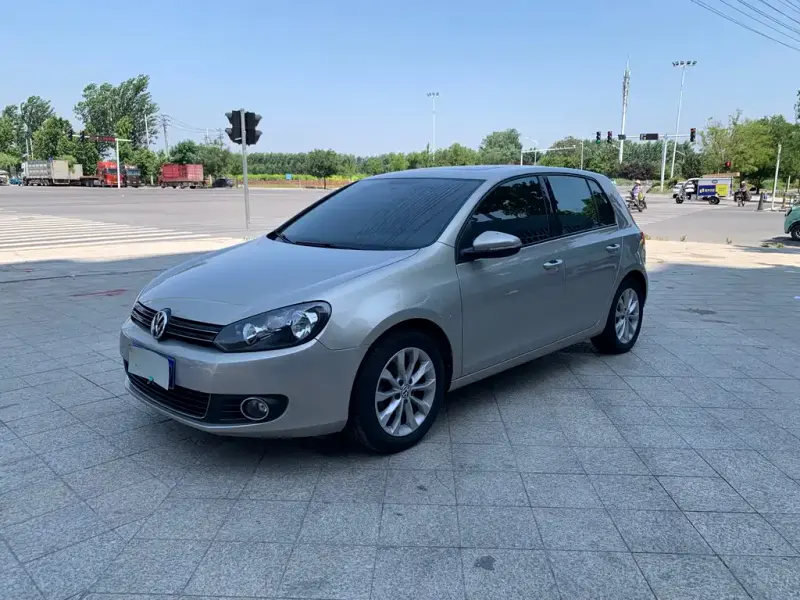 Volkswagen Golf, 2013