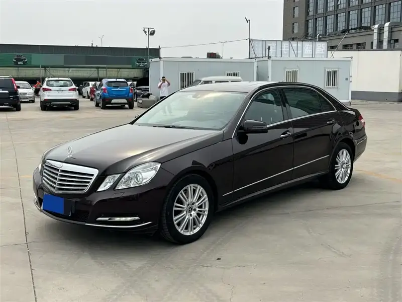 Mercedes-Benz E-Class, 2011