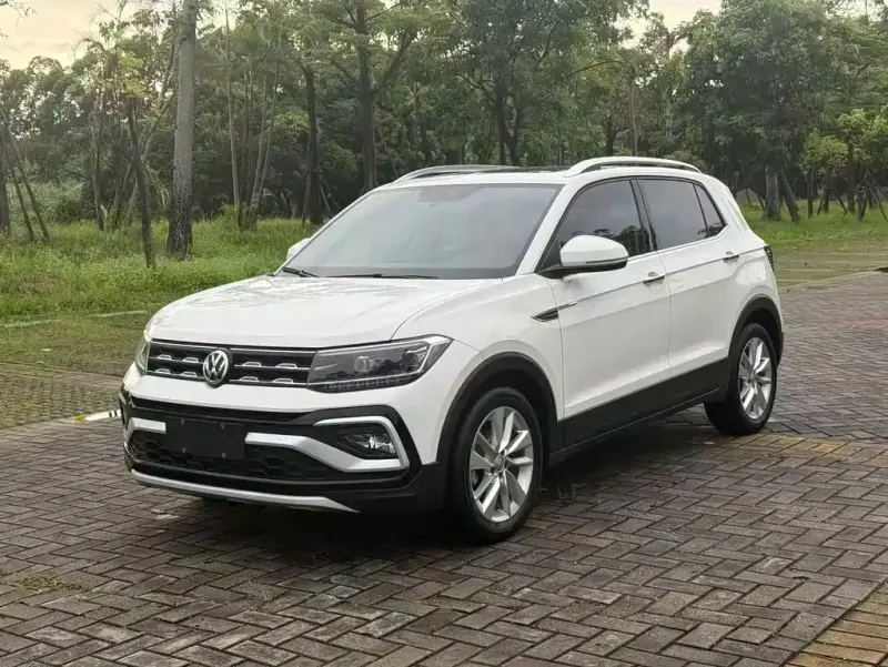 Volkswagen T-Cross, 2020