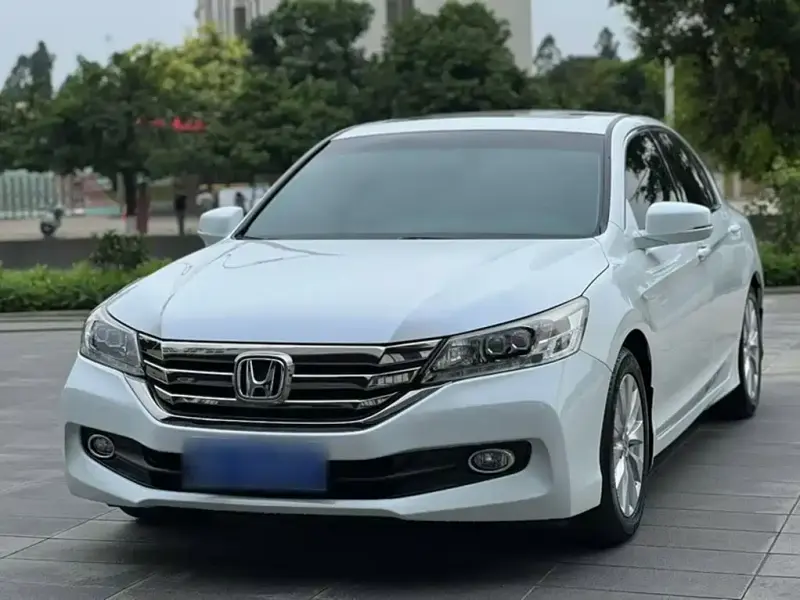 Honda Accord, 2015