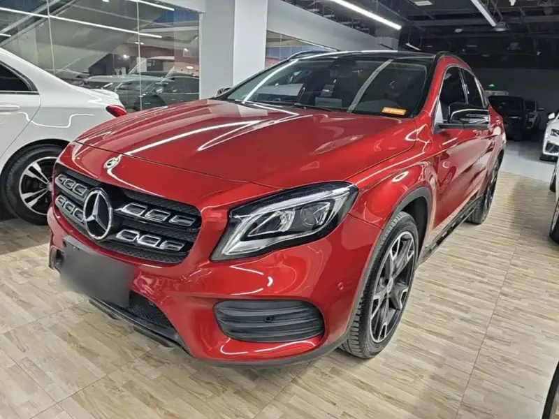 Mercedes-Benz GLA, 2018