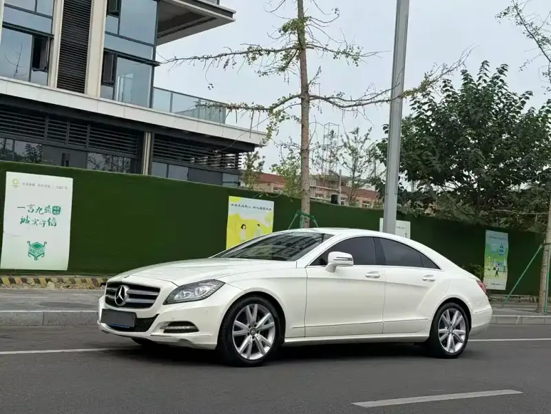 Mercedes-Benz CLS, 2013