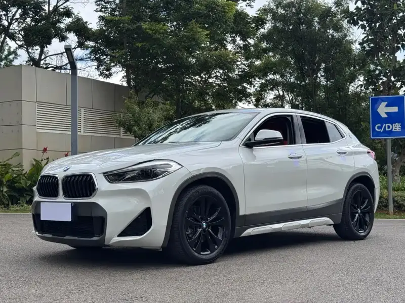 BMW X2, 2021