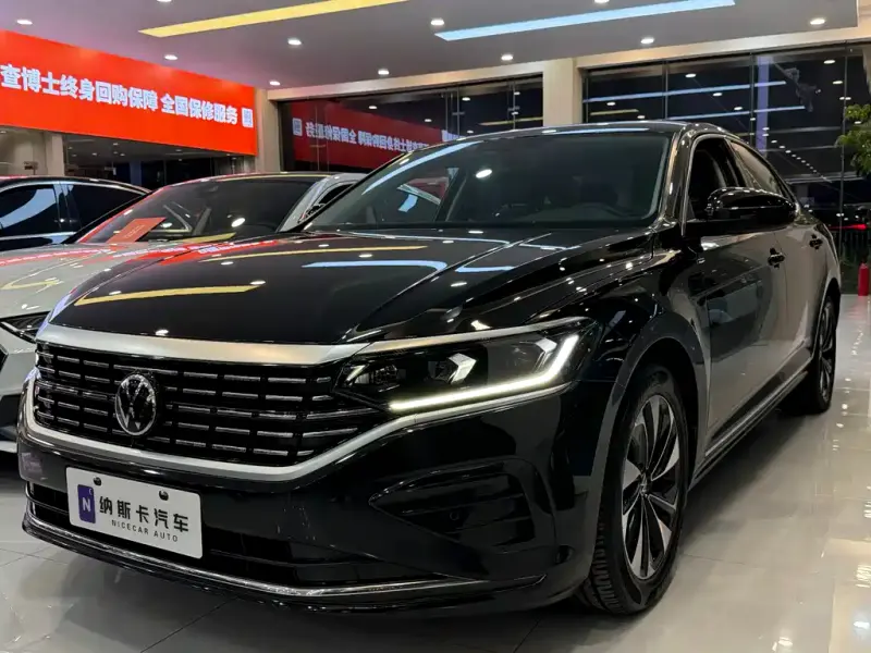Volkswagen Passat, 2023