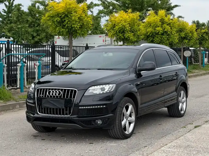 Audi Q7, 2015