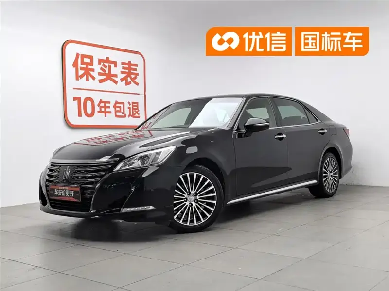 Toyota Crown, 2018