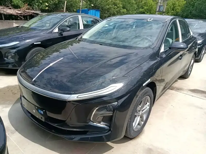 Hongqi E-QM5, 2026