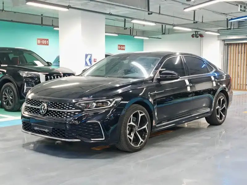 Volkswagen Passat, 2024
