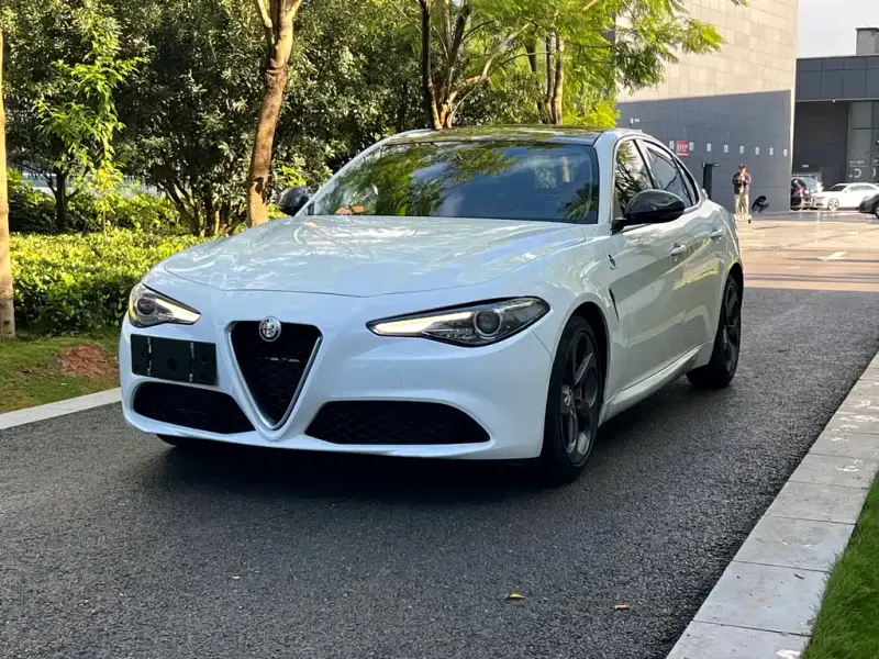 Alfa Romeo Giulia, 2018